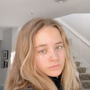 Meet your Posher, Maggie